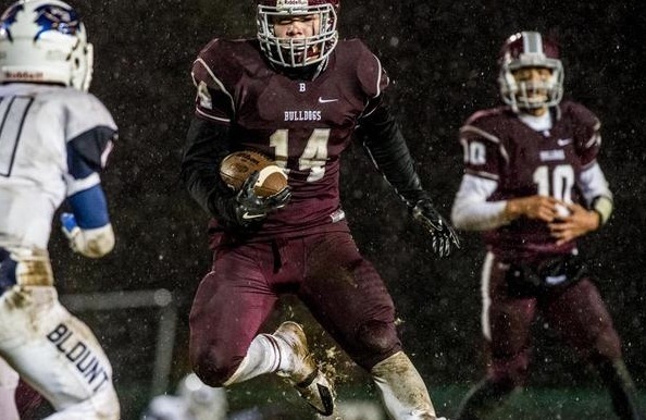 Griffin DeLong runs through the snow and the William Blount defense in his final game at Bill Young Field.

Follow Hobe Brunson on Twitter @Hobetnvarsity, and visit his website at http://hob3photography.smugmug.com/