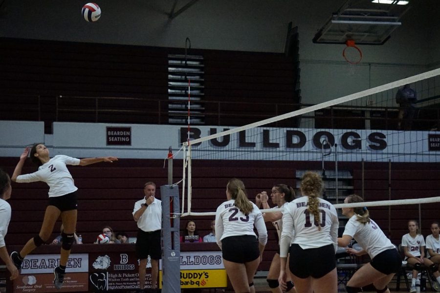 First-year+coach+Biddle+leading+Bearden+volleyball+into+district+tournament